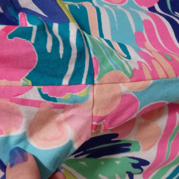 🔴SOLD🔴🌺HTF Lilly Pulitzer🌺 - UPF 50+ Vero Tunic - Picture 9 of 16